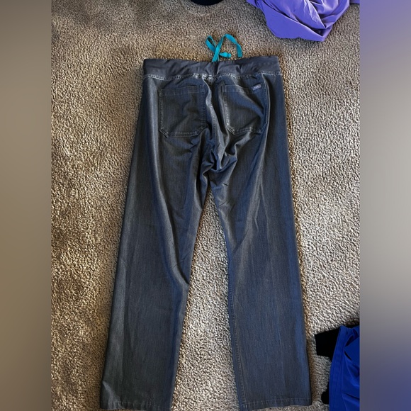 Graphite womens livingston scrub pant - Picture 3 of 13